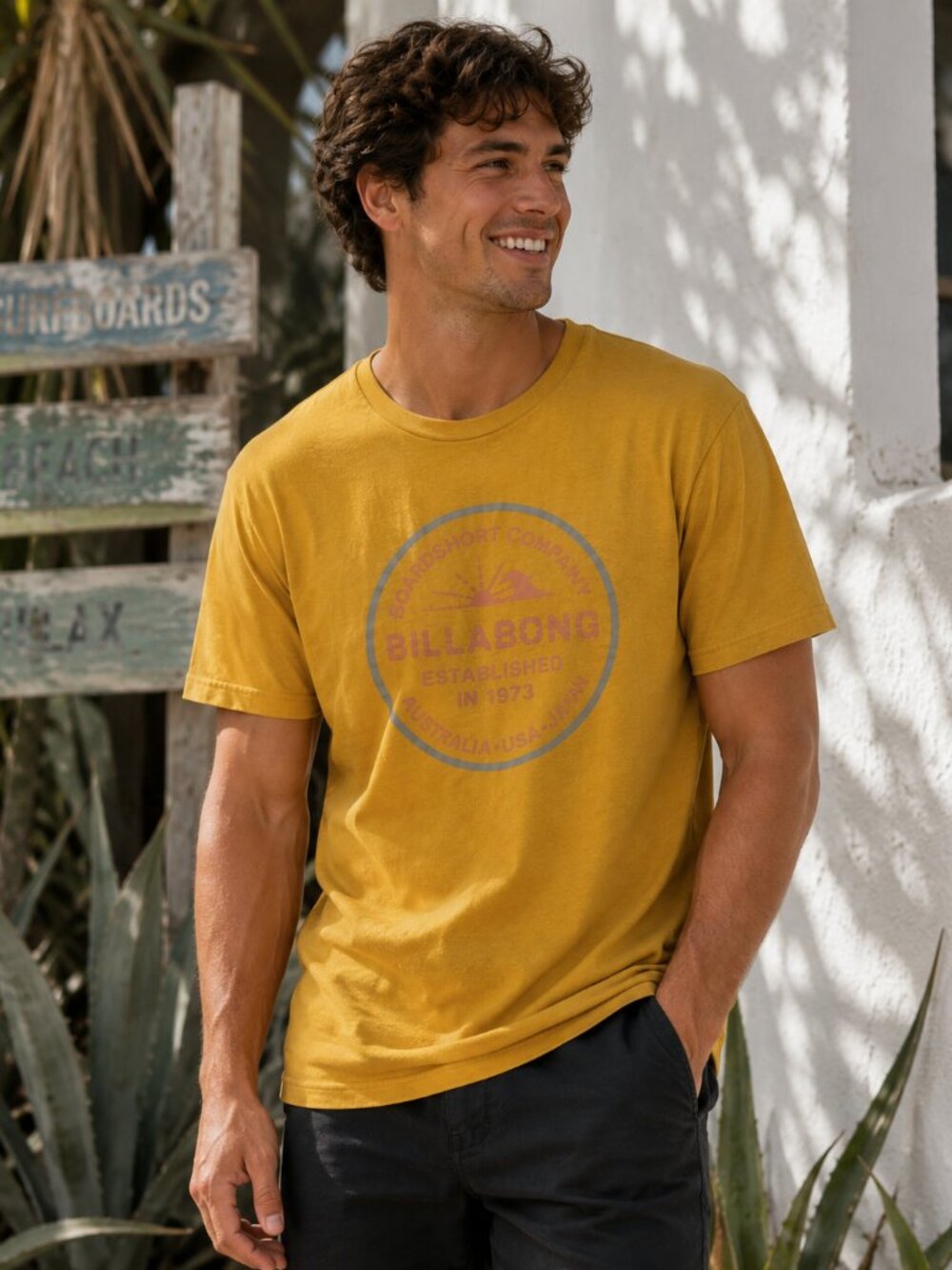 Billabong Premium Tee Men's Large Mustard Yellow Graphic T-Shirt Surf Casual